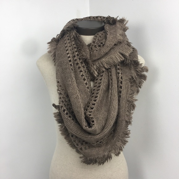 ⭐️Target wrap around SCARF - Picture 4 of 6